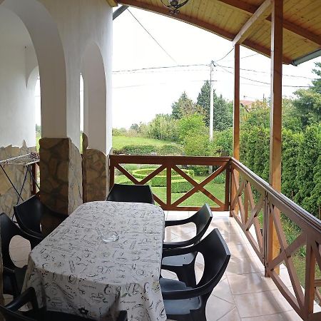 Apartmán Kaman Nyaralo Badacsonytomaj Exteriér fotografie
