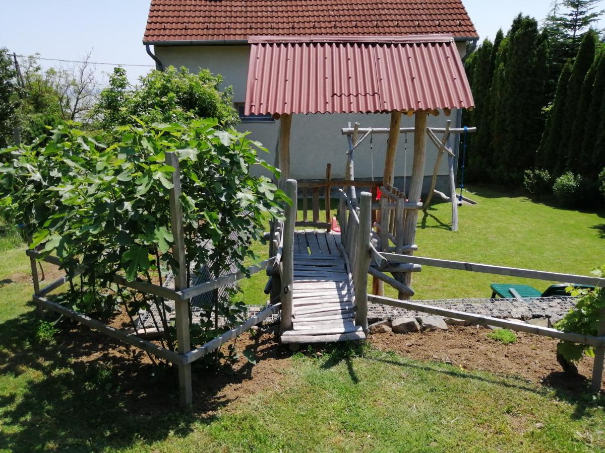 Apartmán Kaman Nyaralo Badacsonytomaj Exteriér fotografie